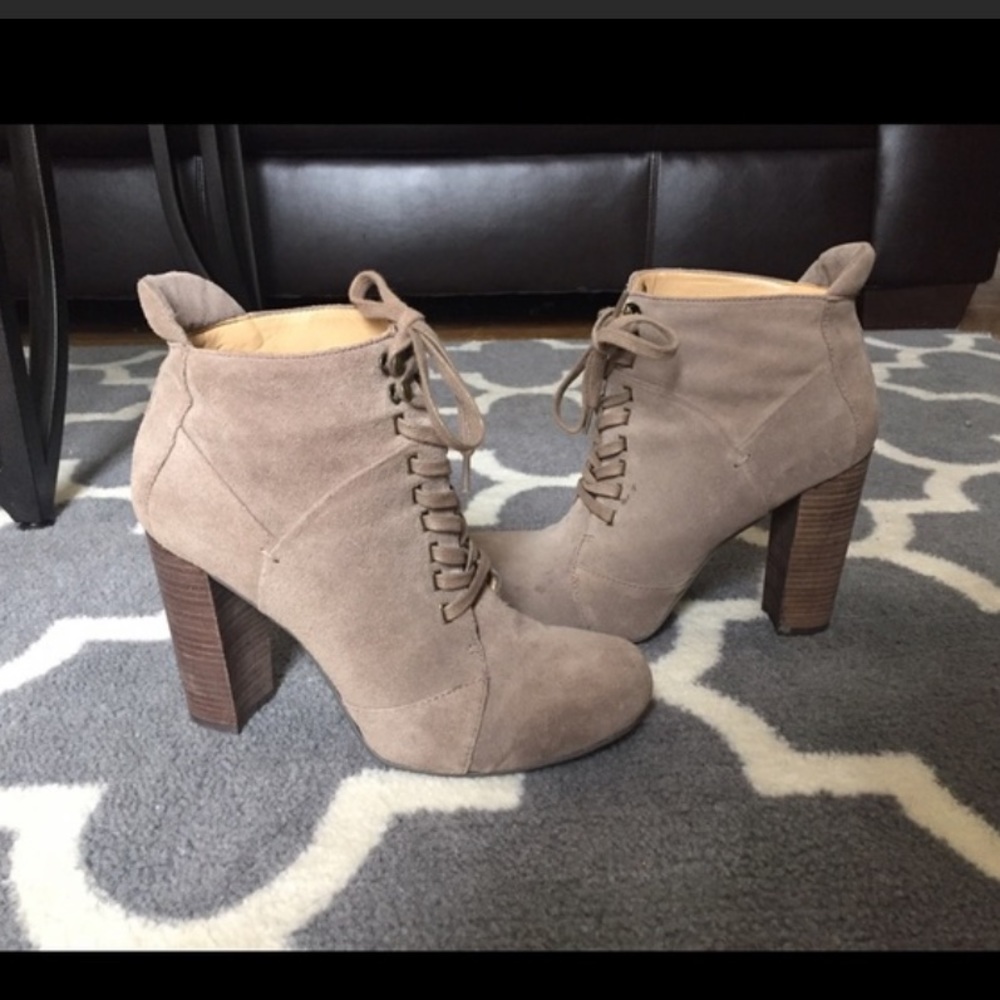 Nine West booties
